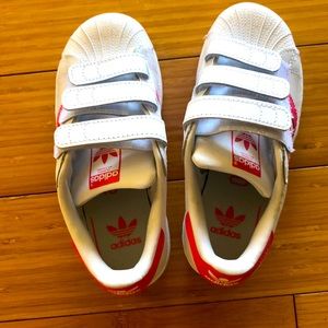 Kids adidas shell-toe sneakers sz 12. Never worn!